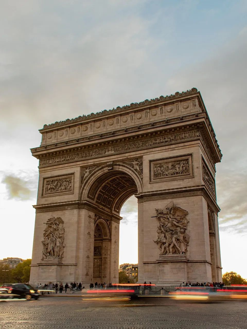 arc-de-triomphe-7612434_1280.jpg