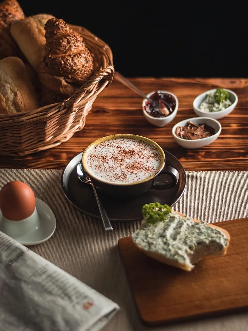 cafe-5080266_1280.jpg